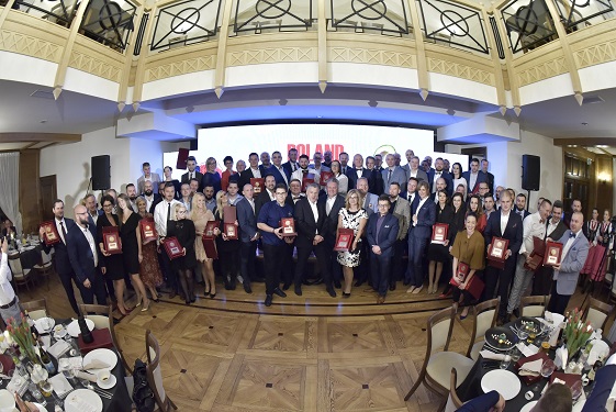 LAUREACI VIII EDYCJI POLAND 100 BEST RESTAURANTS