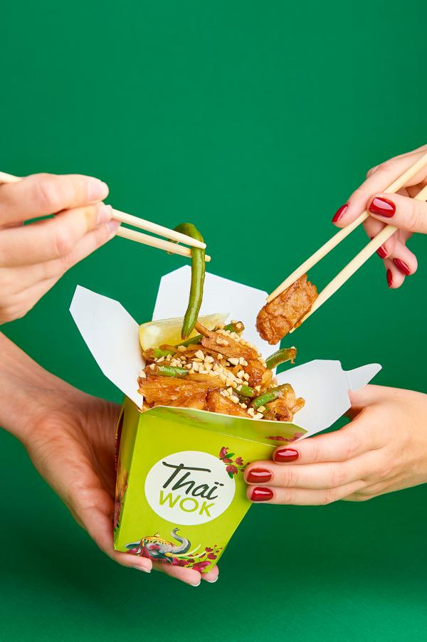 WEGANSKI PAD THAI Z KURCZAKIEM ROSLINNYM 2 1